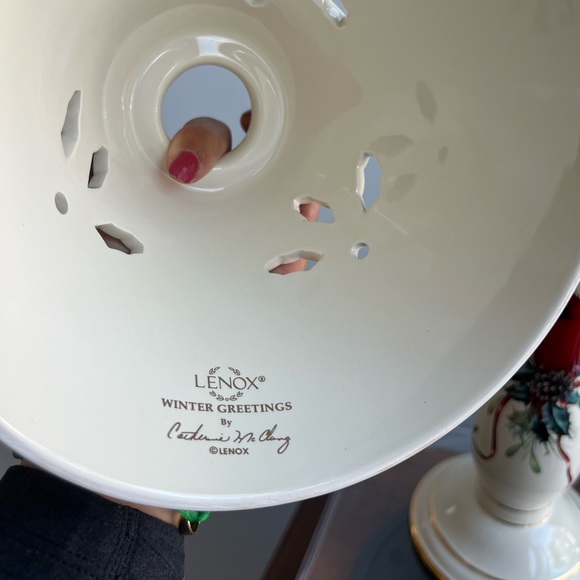 Collectible Lenox Winter Greetings Candlestick Lamp and Shade NIB - Picture 3 of 4